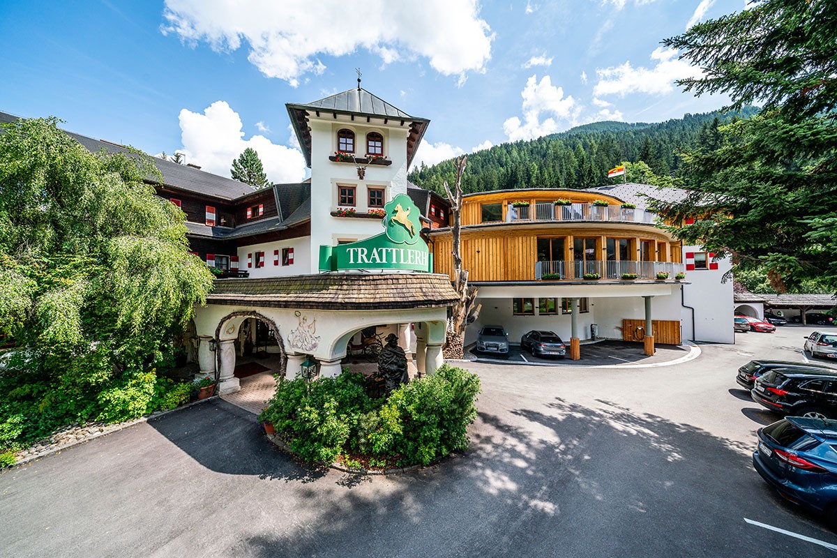 Hotel Trattlerhof: Alpines Abschlagen mit Ausblick in Bad Kleinkirchheim 