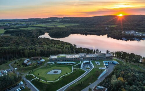 Seezeitlodge Hotel & Spa mit Golfpark Bostalsee